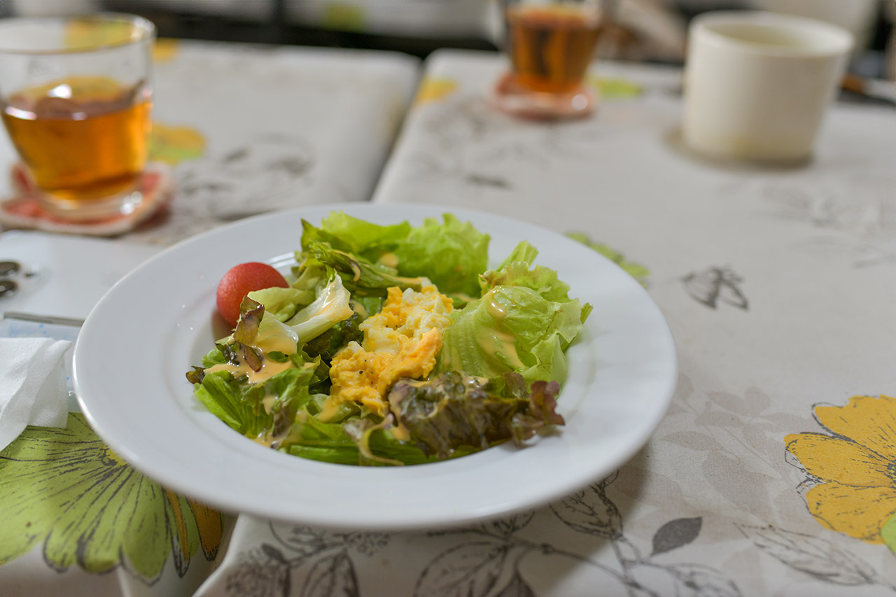 カフェじゅしあん サラダ