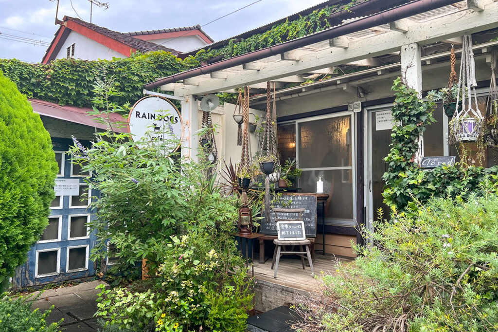 レインドッグスカフェの入り口